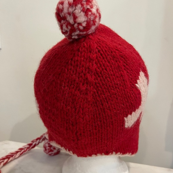 Red Knit - Picture 6 of 6